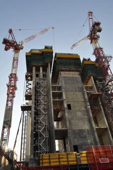 construction-cranes-tower-cranes