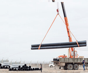 Worker during rigging and material handling