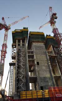 Two Terex tower cranes working in the Pacific Northwest