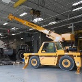 YellowBrodersoncarrydeckcraneindoorapplication