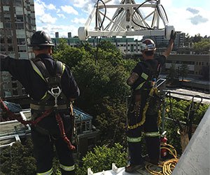 Worker doing non-ESC Fall Protection Training